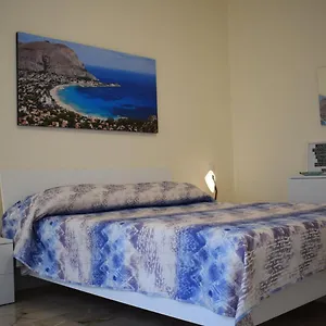 Appartamento La Casa Di Gus, Palermo